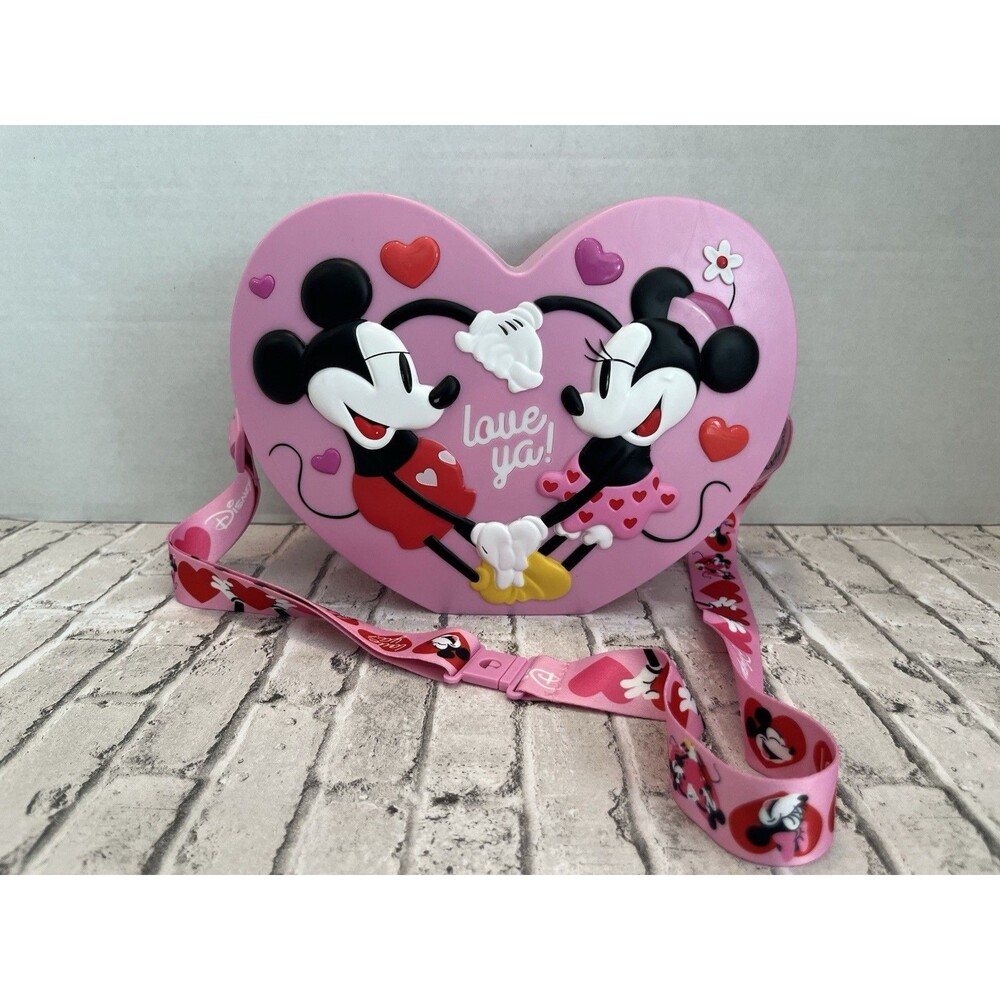 Disney Valentine's Day 2025 Mickey & Minnie Heart Light Up Popcorn Bucket NEW